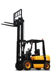 Vmax 2.5 Ton Diesel Powered Forklift CPCD25 With Pneumatic Tyres