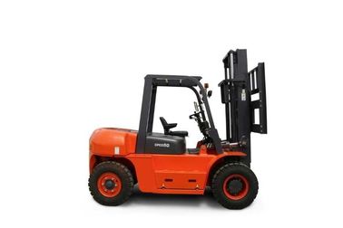 Custom Made Vmax 5 Ton Diesel Engine Forklift With Chinese Engine