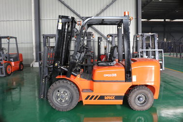 CPCD35 Hydraulic Diesel Forklift Truck 125mm Fork Width 2693 * 1225 * 2105mm