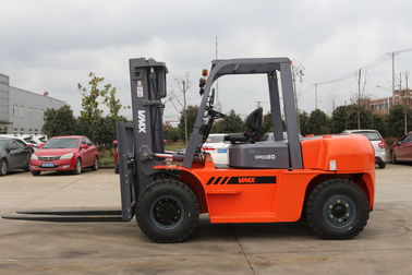 Compact Structure Diesel Powered Forklift 1220mm Fork Length High Capacity