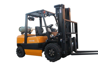 4 TON Gasoline And LPG Forklift Powered Pallet Truck With Chinese Engine