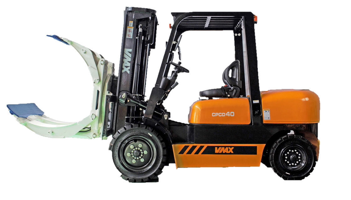 Heavy Duty Diesel Powered Forklift / Four Wheel Drive Forklift Battery Green Power