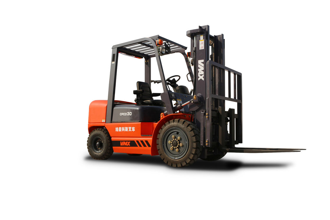 Red 10 Ton Diesel Powered Forklift / 10000kg Fork Lift Trucks Energy Saving